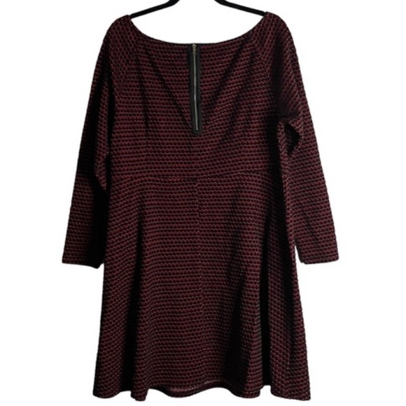 2X Love & Legend Skater Dress with Boat Neck and Exposed Zipper Detail - Picture 7 of 17